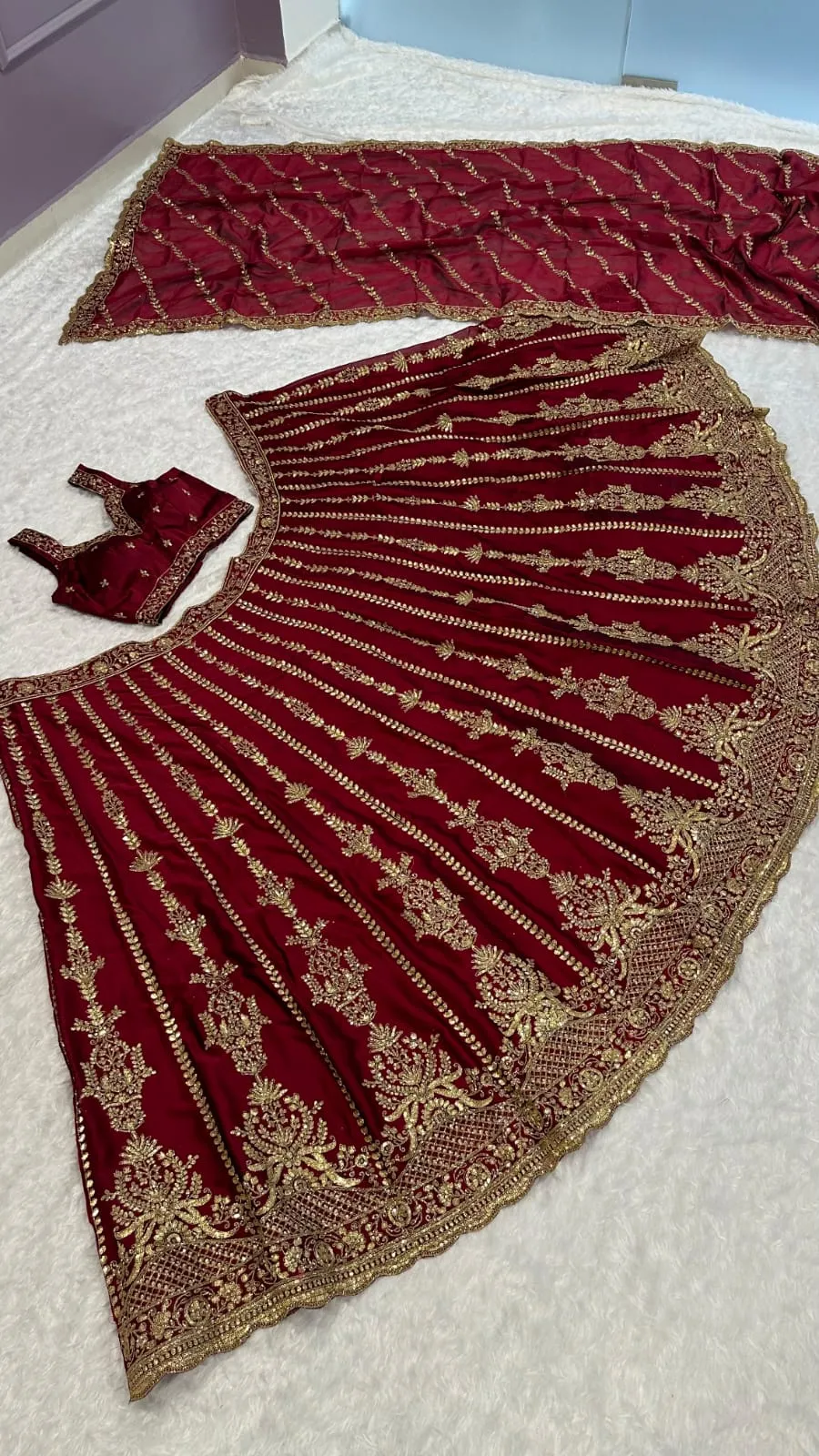 Heavy Zari Work Silk Designer Replica Party Wear Lehenga