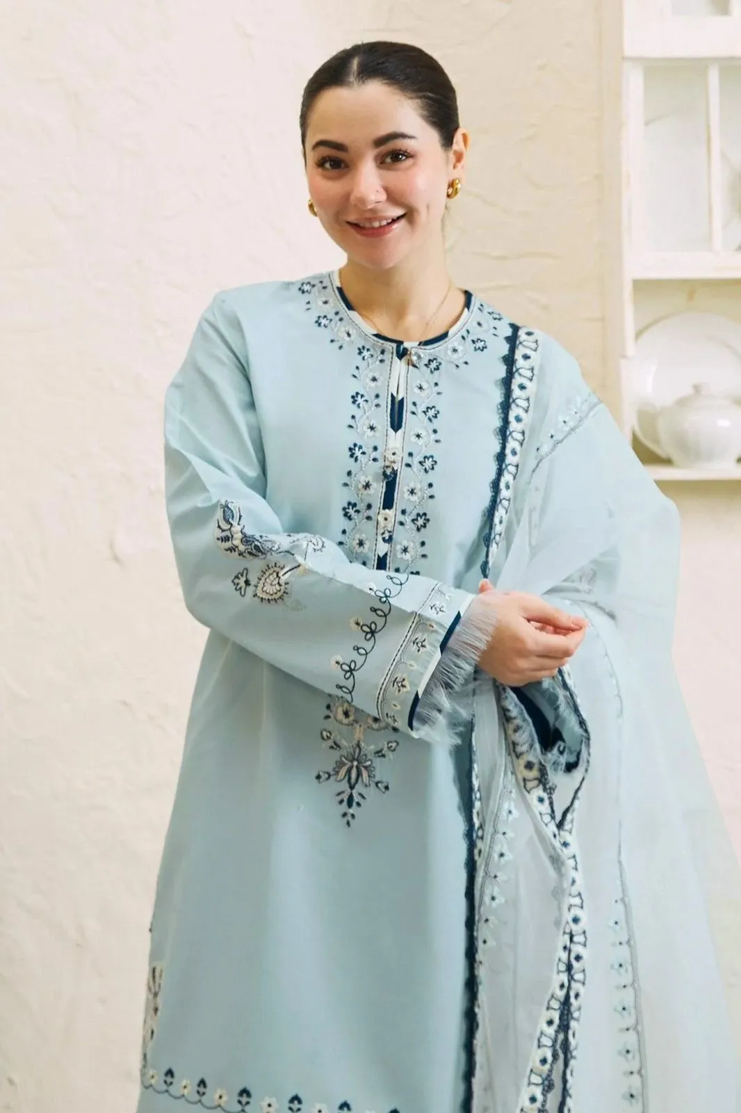 Shree fabs 1295 Readymade Lawn Cotton Pakistani Salwar Suits