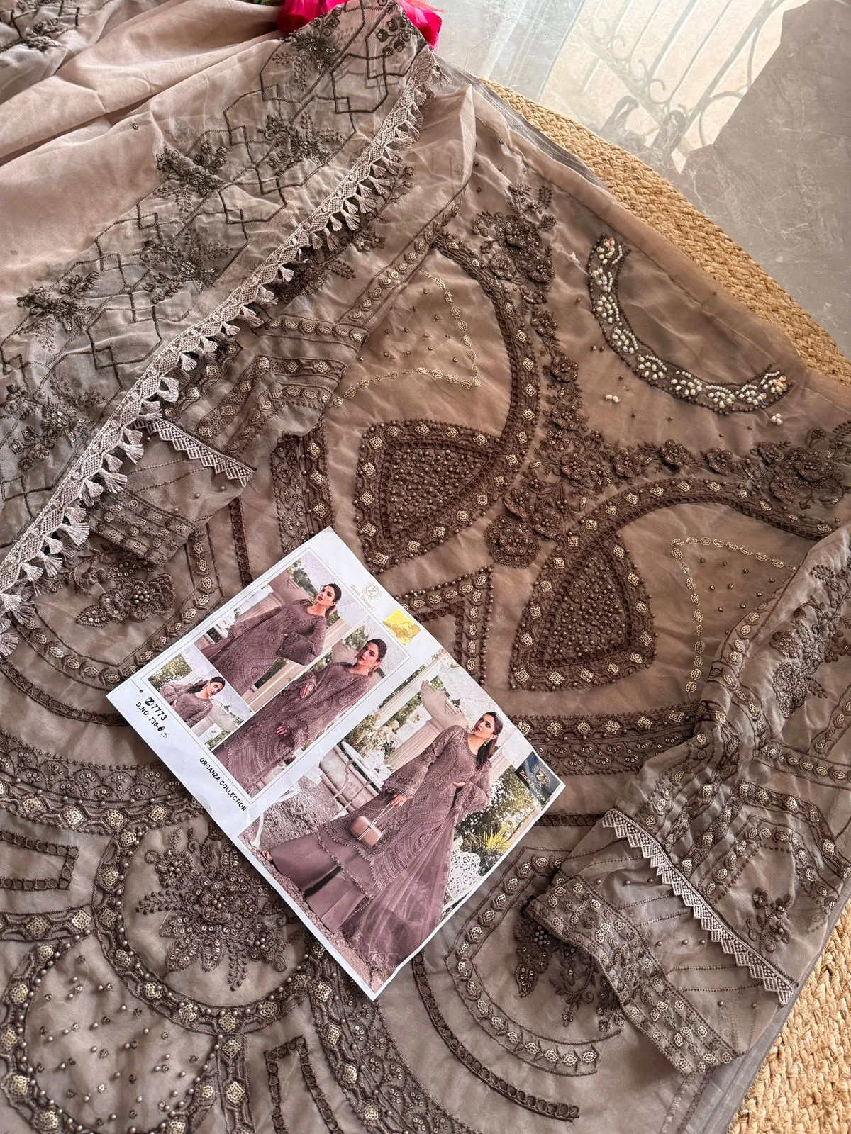 Ziaaz Designer Pakistani Organza Handwork Unstitched Salwar Suit