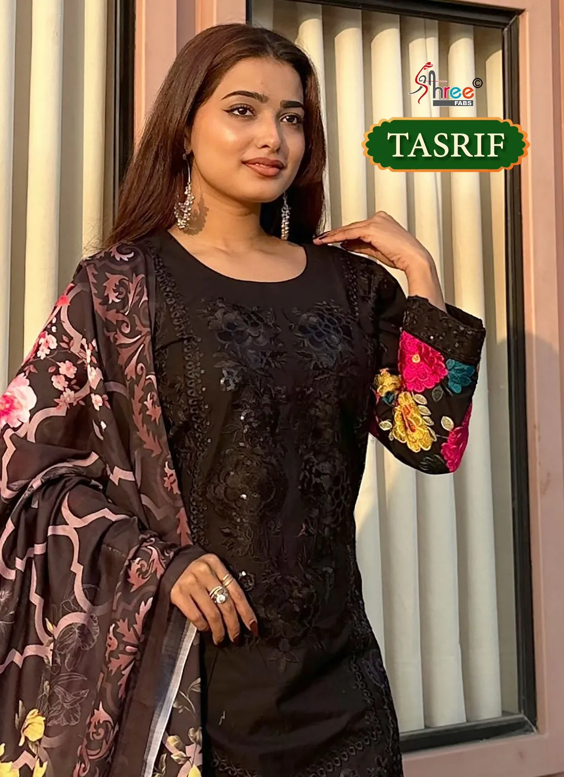 Shre Fabs Tasrif Pakistani Cotton Suits Wholesale