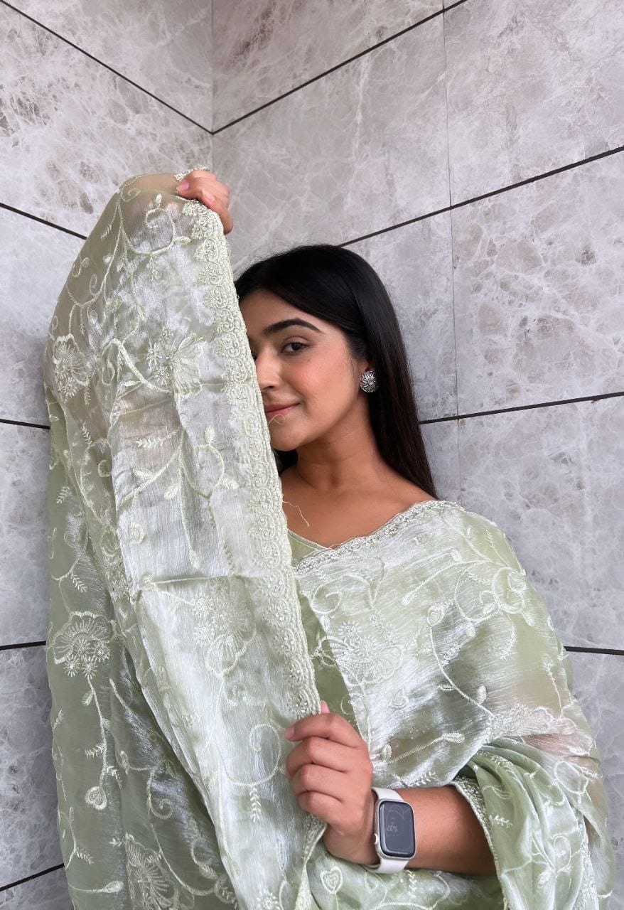 Jarkan Diamond Party Saree For Women