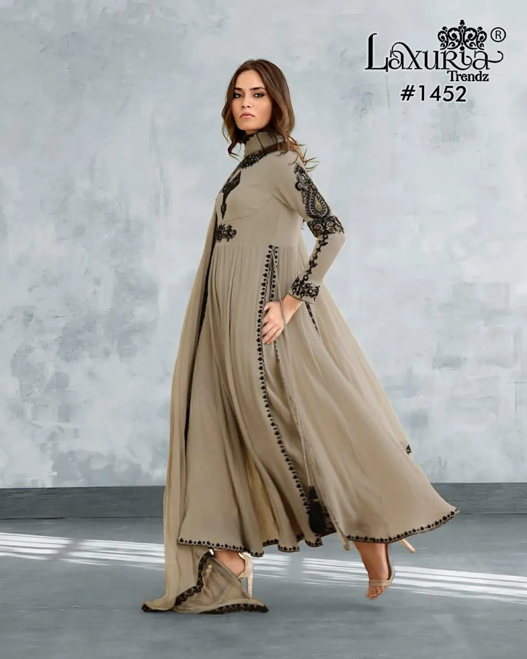 Elegant Georgette Pakistani Long Kurti Suit