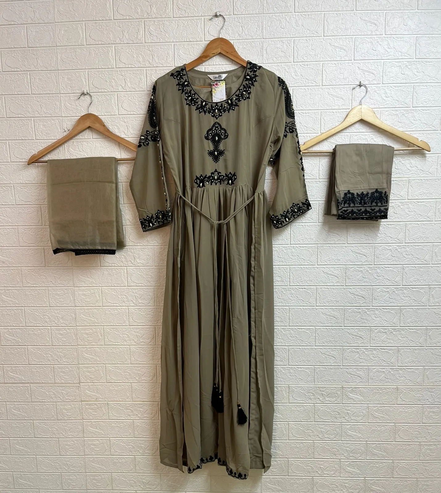 Elegant Georgette Pakistani Long Kurti Suit