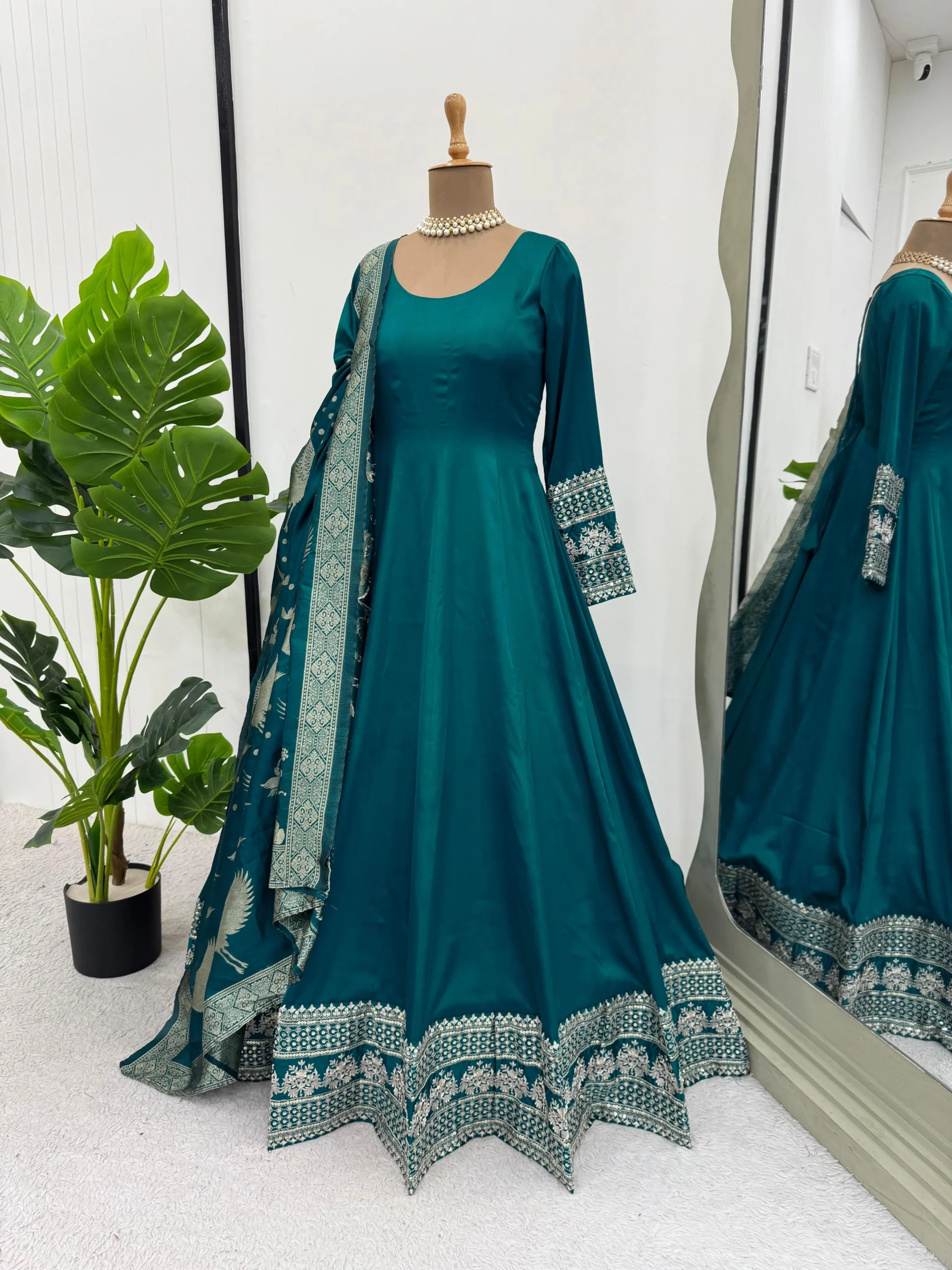 Green Floor Length Anarkali Suit For Eid