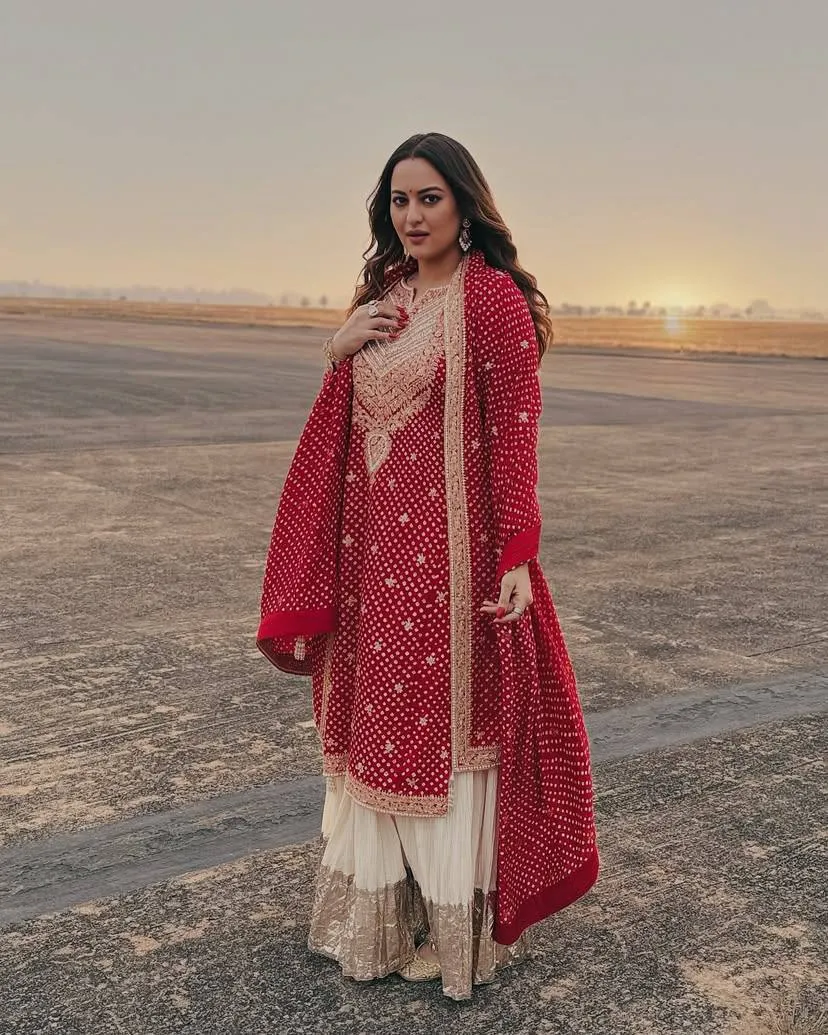 Sonakshi Sinha Inspired Plazzo Salwar Suit