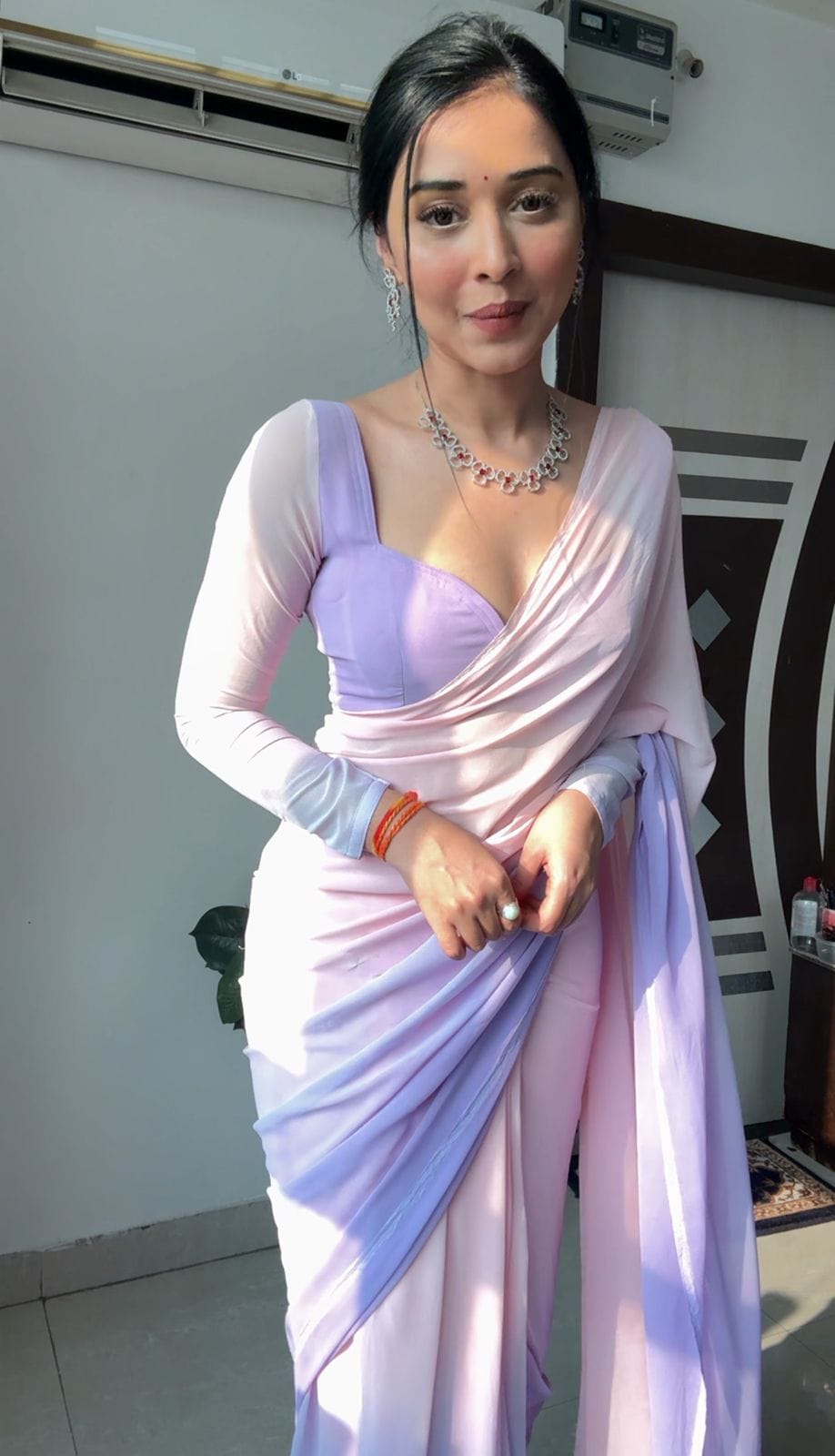 Elegant Plain Lavender Ready-to-Wear Saree in Georgette Fabric for Effortless Style