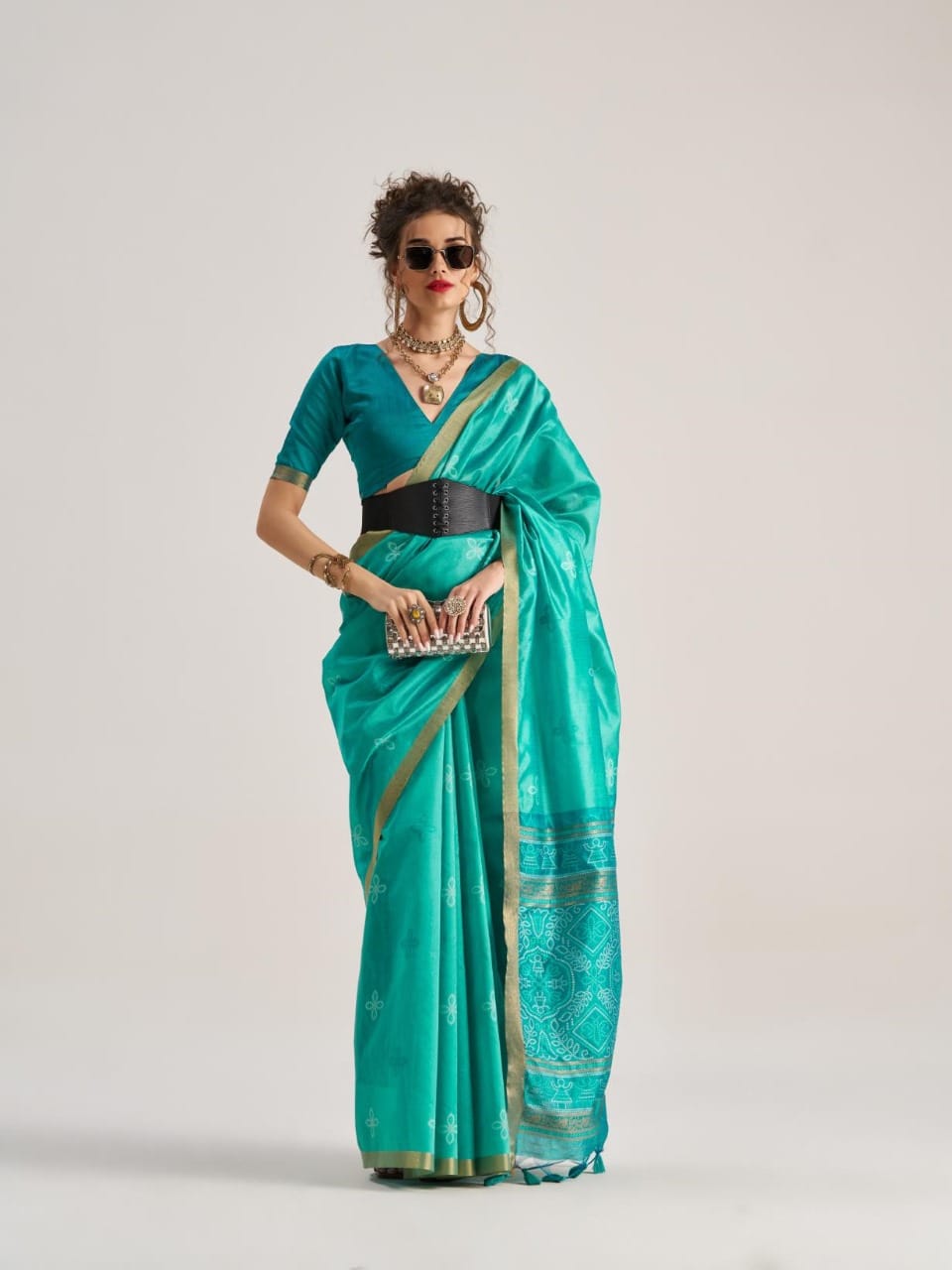 Wedding Wear Silk Patola Saree With Bandhani Print Pallu