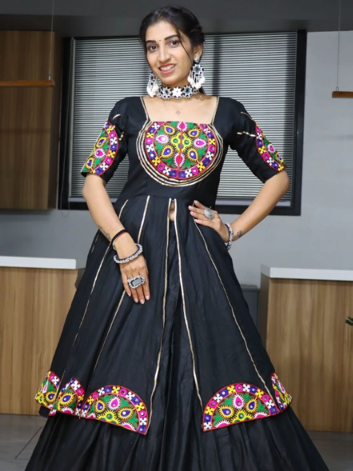 Black Navratri Chaniya Choli with Mirror and Gamthi Work