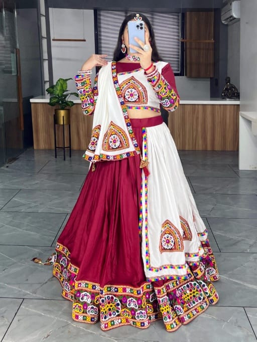 Red and white Gamthi work cotton chaniya choli For Navratri 2025