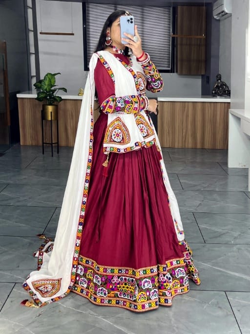 Red and white Gamthi work cotton chaniya choli For Navratri 2025