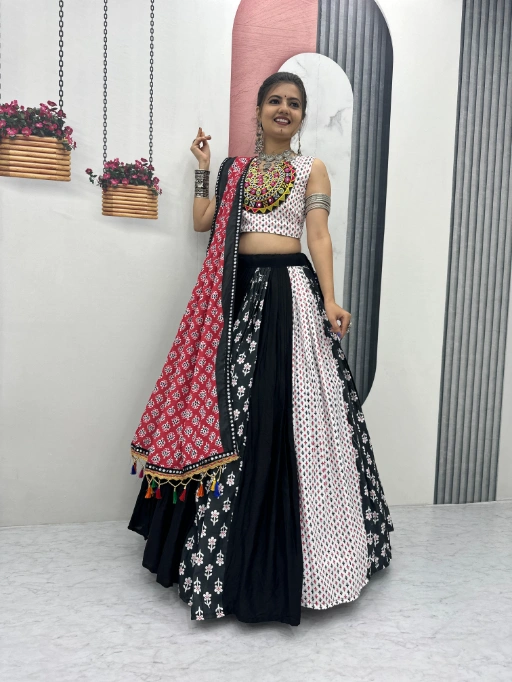 Buy Black and White Readymade Navratri Chaniya Choli