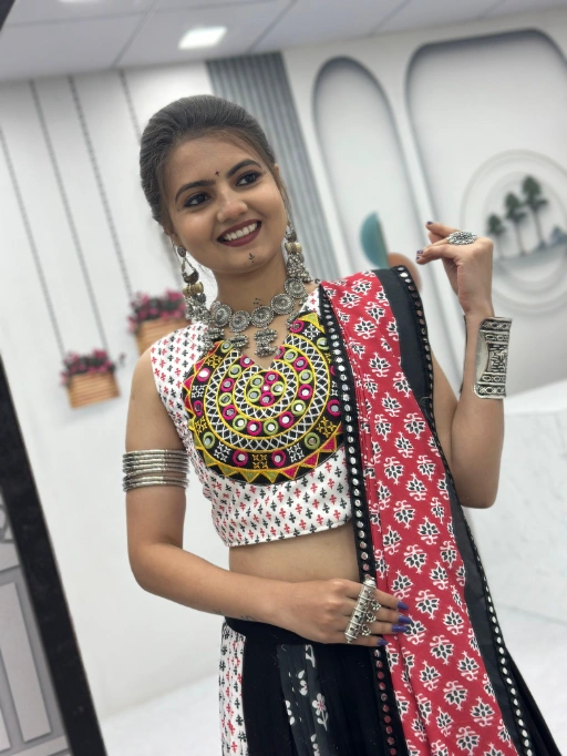 Buy Black and White Readymade Navratri Chaniya Choli