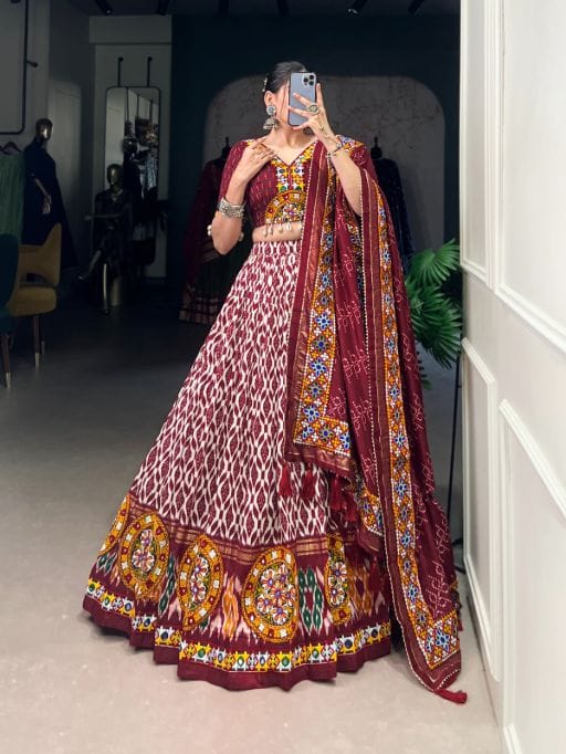 Stylish Ikkat Printed Navratri Chaniya Garba Wear