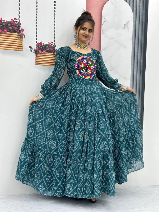 Bandhni Printed Katchi Work Navratri Gown