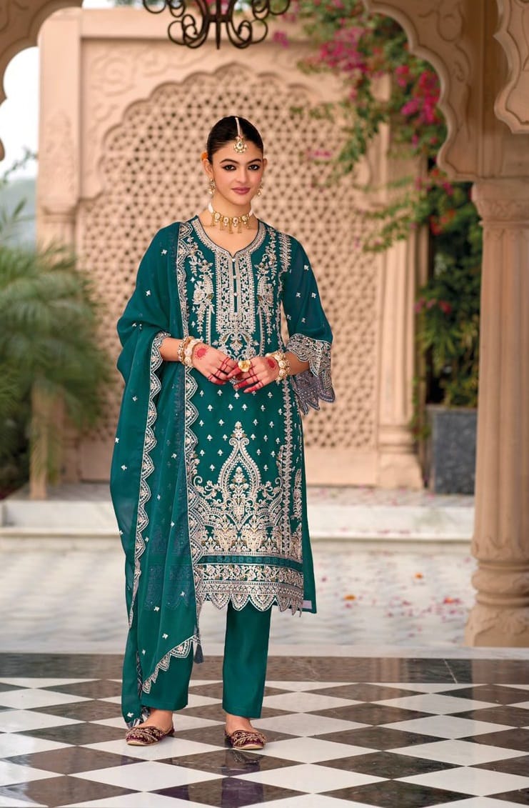 Buy Pakistani Readymade Straight Suit