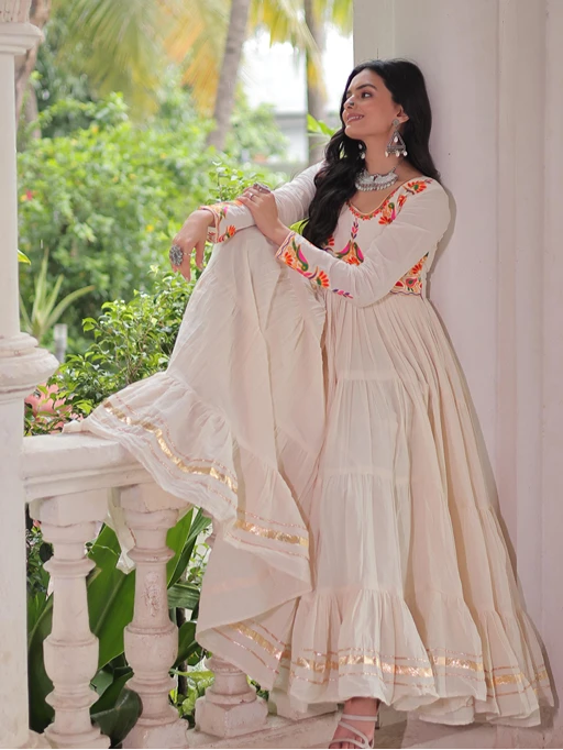 Buy White Navratri Gown with Traditional katchi Work