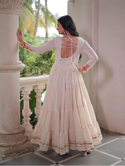 Buy White Navratri Gown with Traditional katchi Work