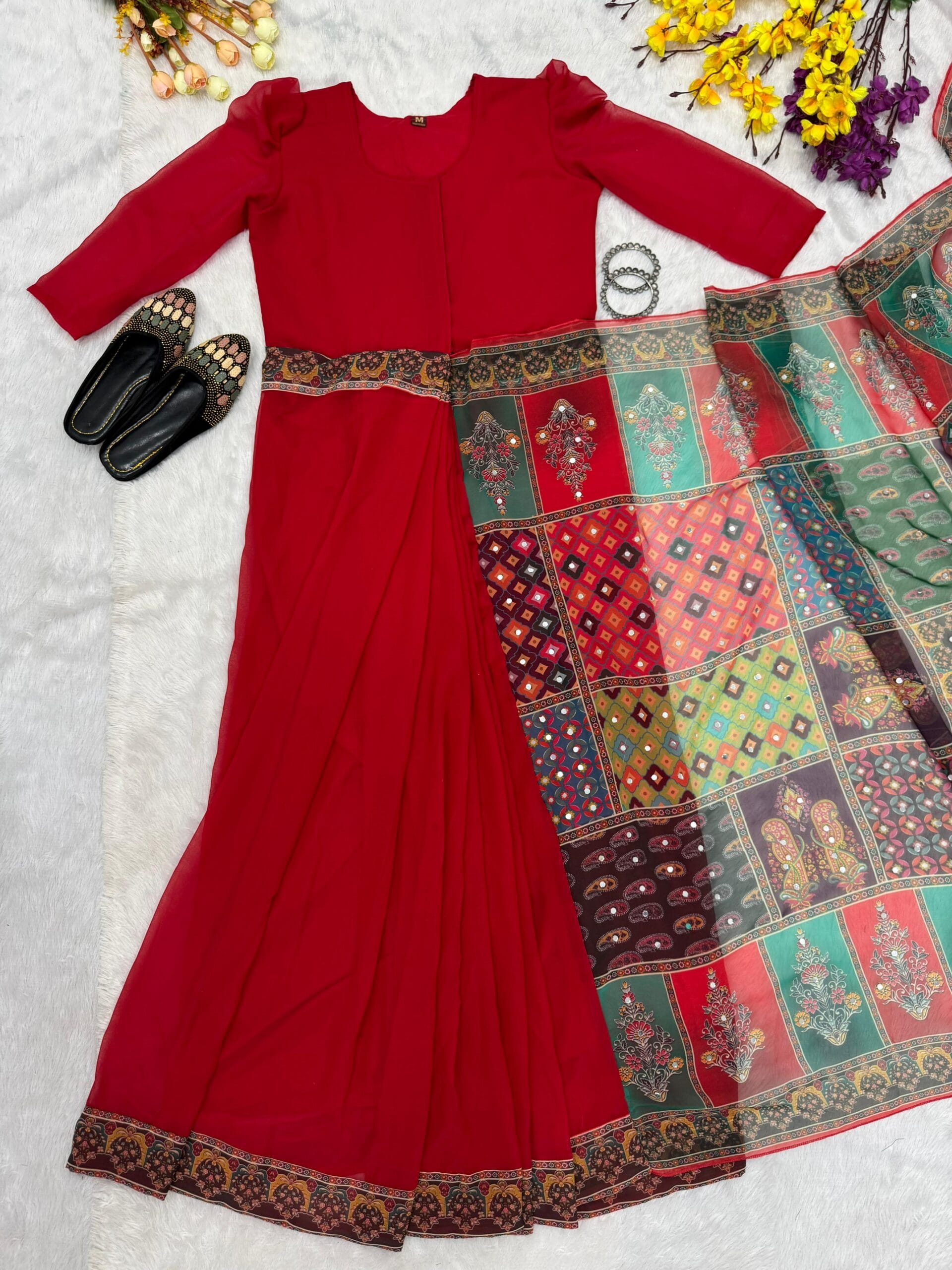 Trending Zip and Go Saree with Digital Print and Mirror