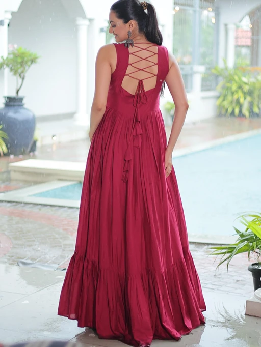 Stylish Navratri Gown with Katchi Work