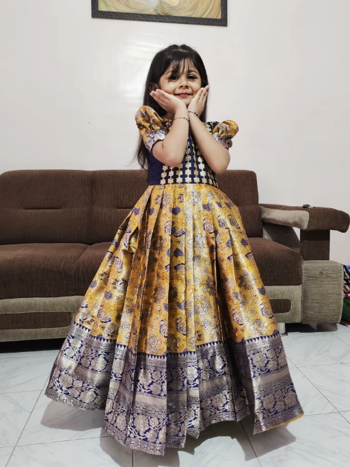 Wedding Wear Silk Small Girls Gown