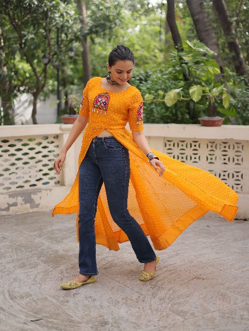 Syllish Slit Cut Navratri Wear Gown