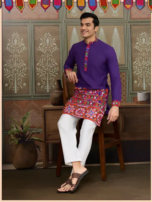 Traditional Men's Navratri Kurta Ijar
