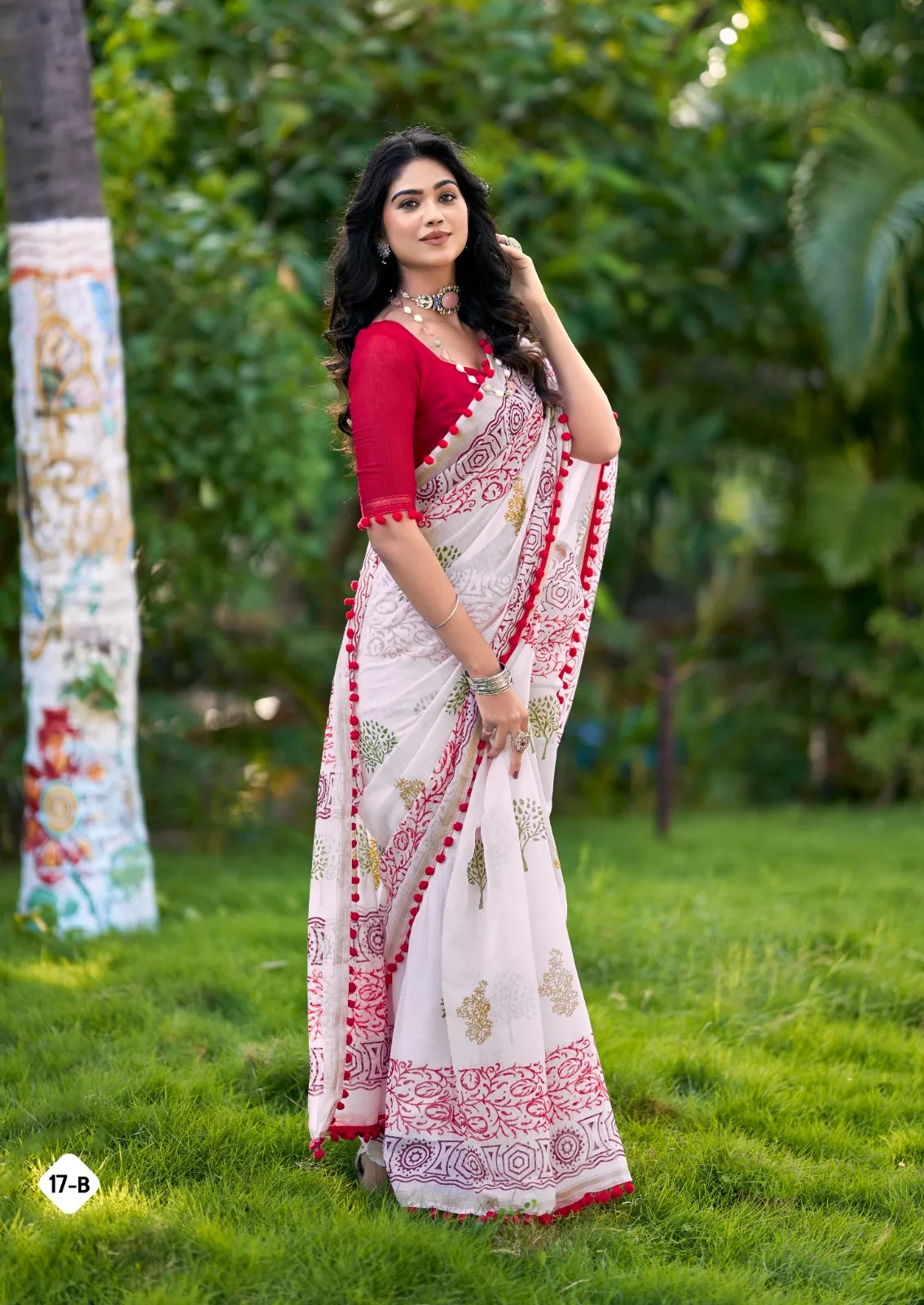 Mul Mul Cotton Saree with Unique Pattern