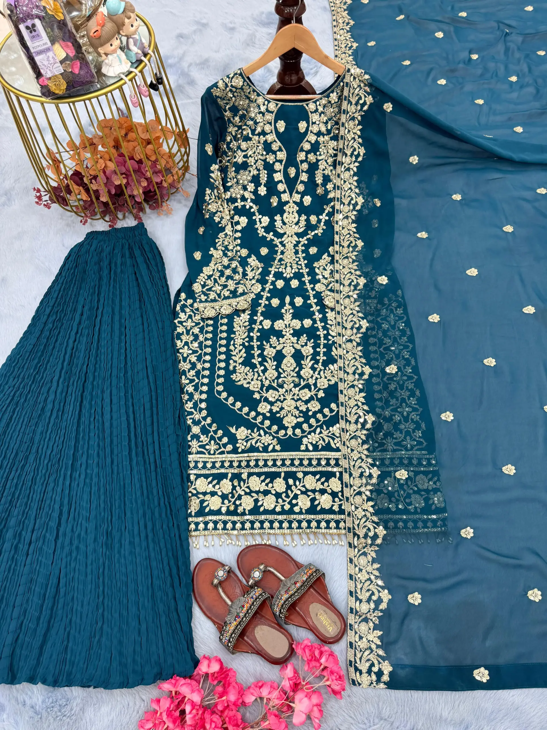 Buy Readymade Pakistani Plazzo Suit