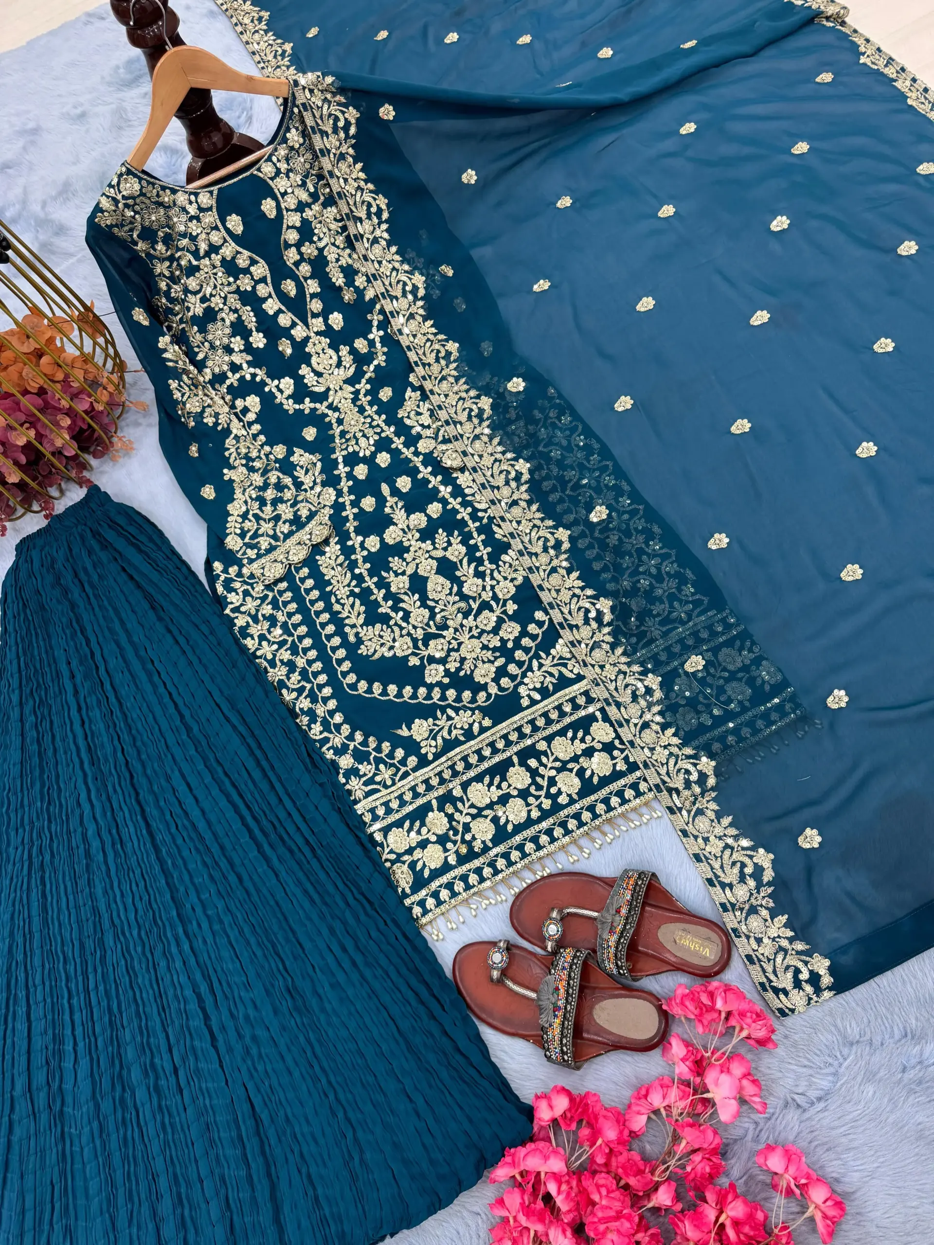 Buy Readymade Pakistani Plazzo Suit