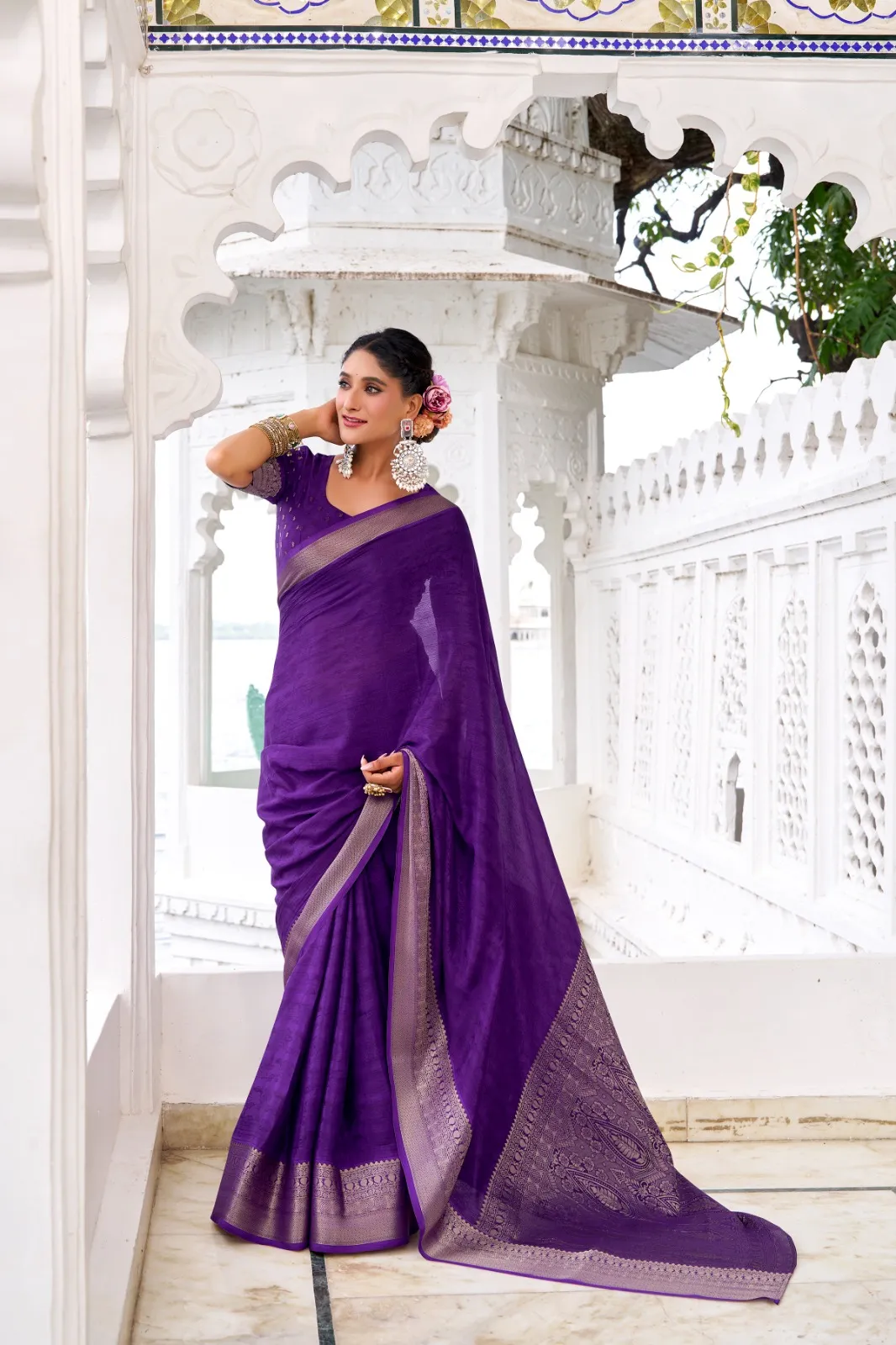 Festive Special Stylish Pallu Saree