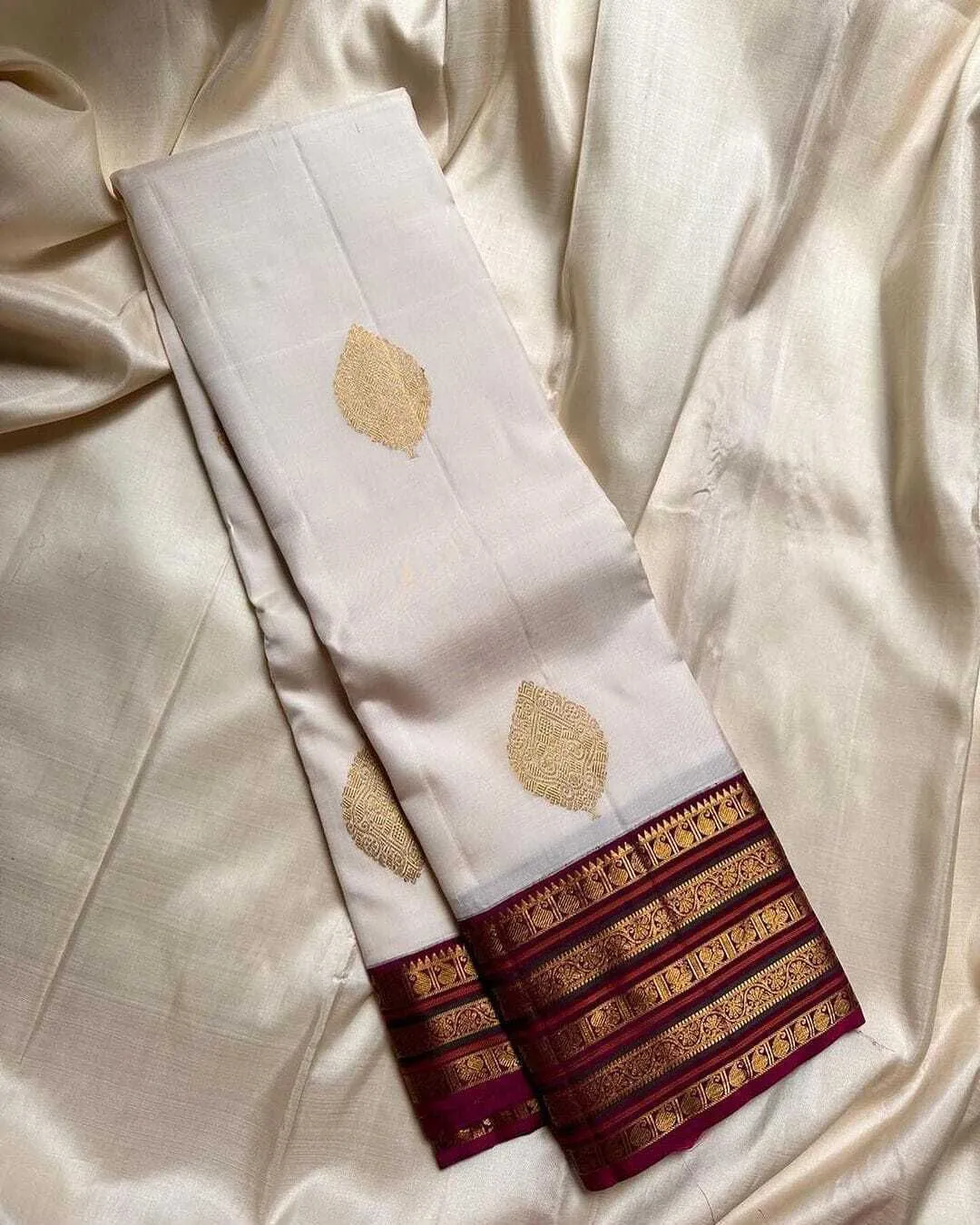 Festive Wear Litchi Silk Saree