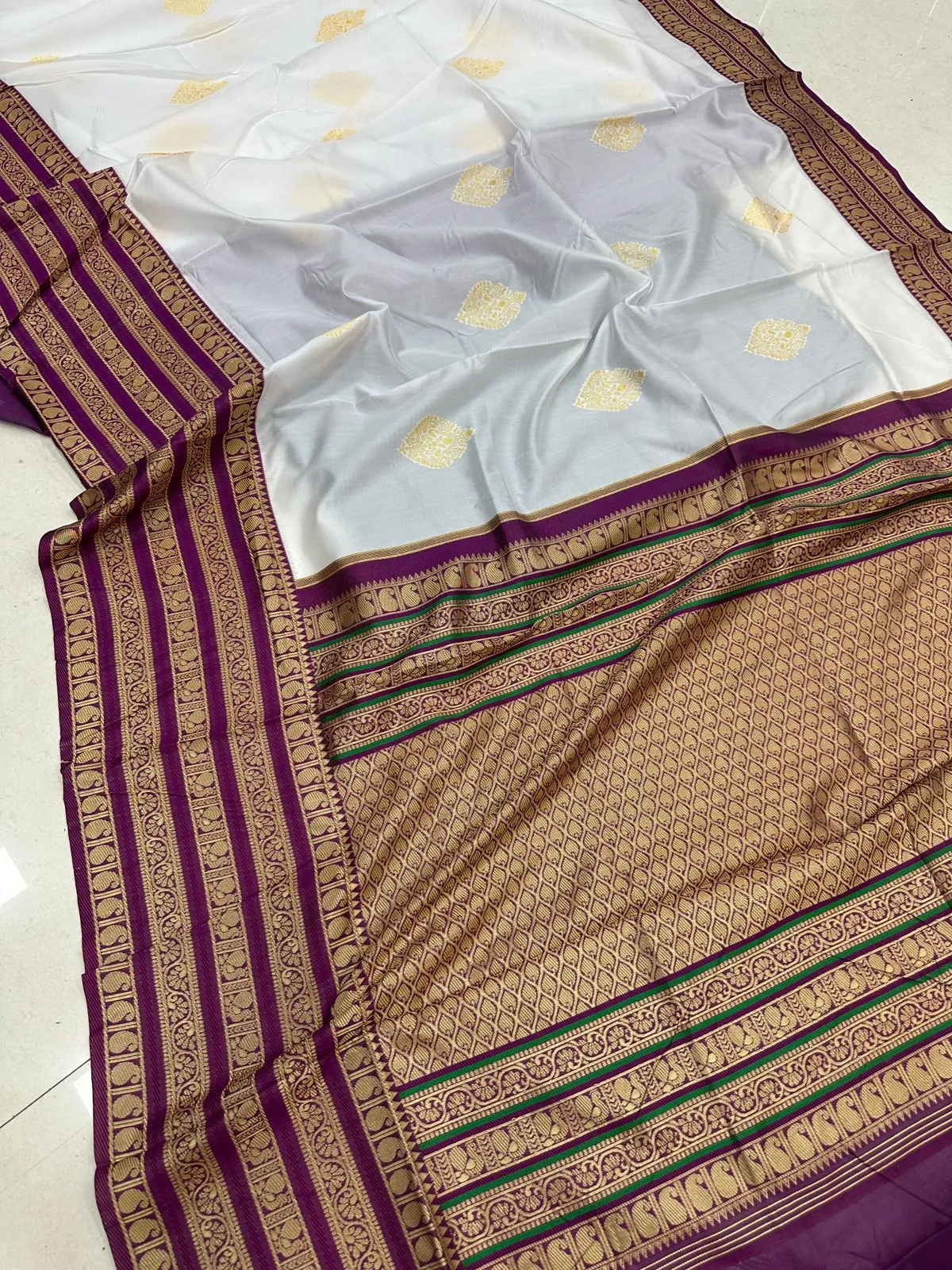 Festive Wear Litchi Silk Saree