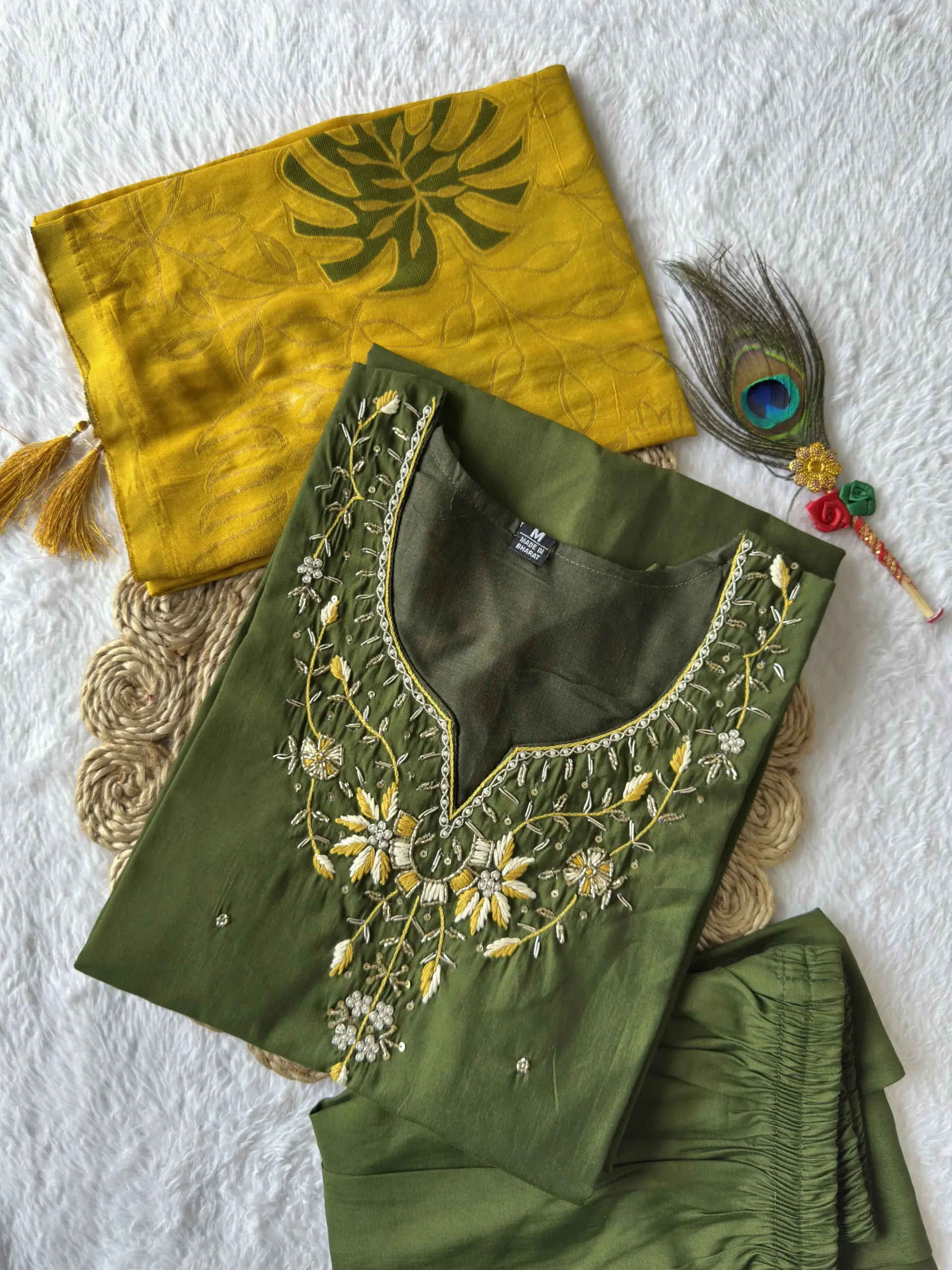 Pooja Special 3 piece Kurti Set