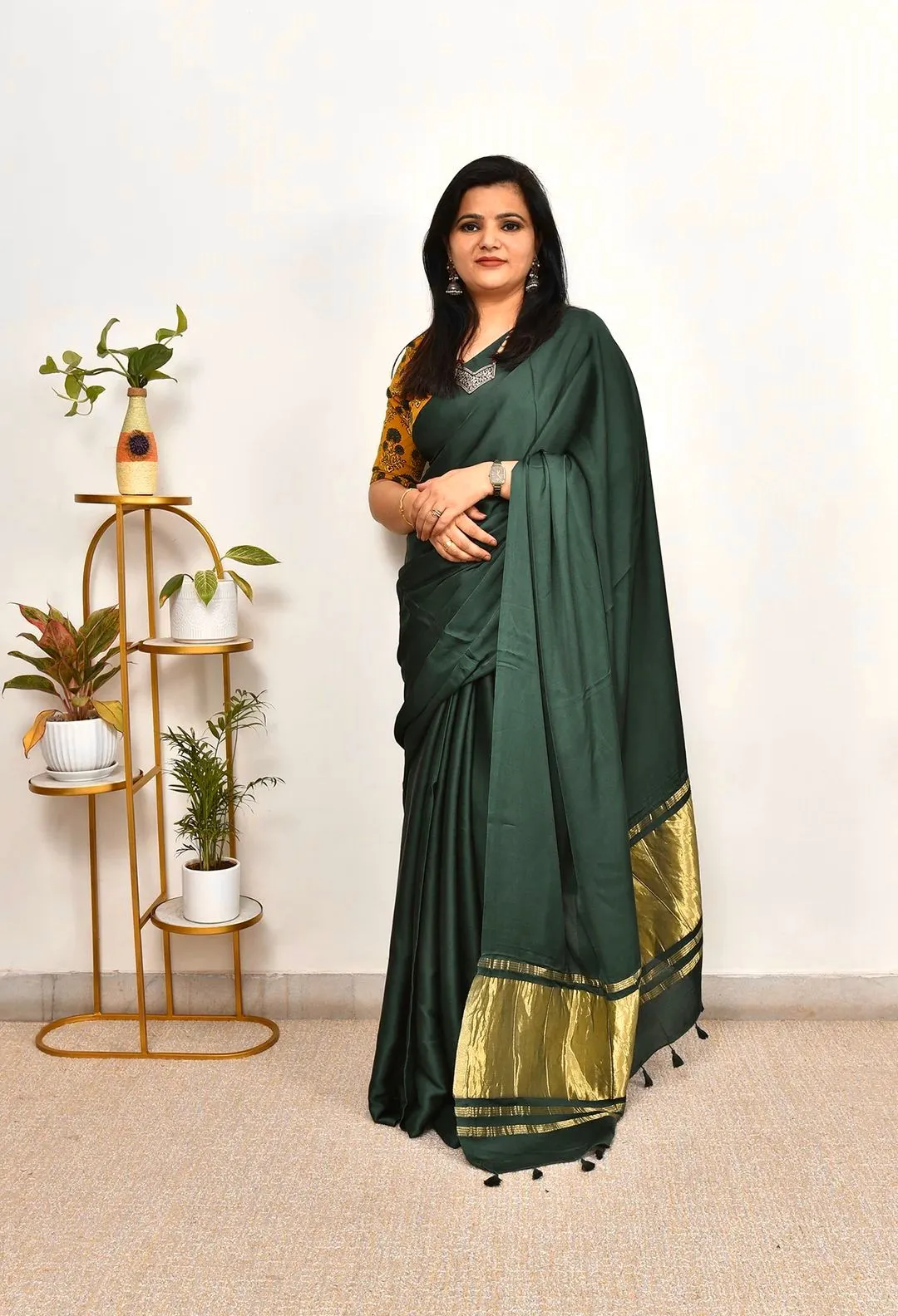 Pure Gaji Silk Plain Saree For Festive Season