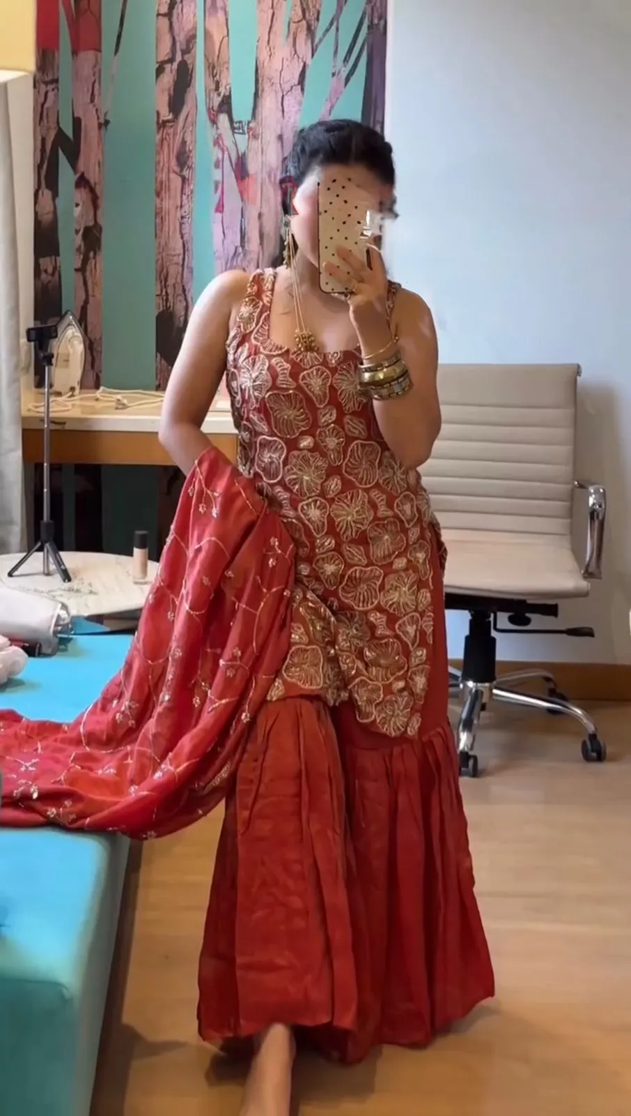 Wedding Special Sleeveless Suit Set