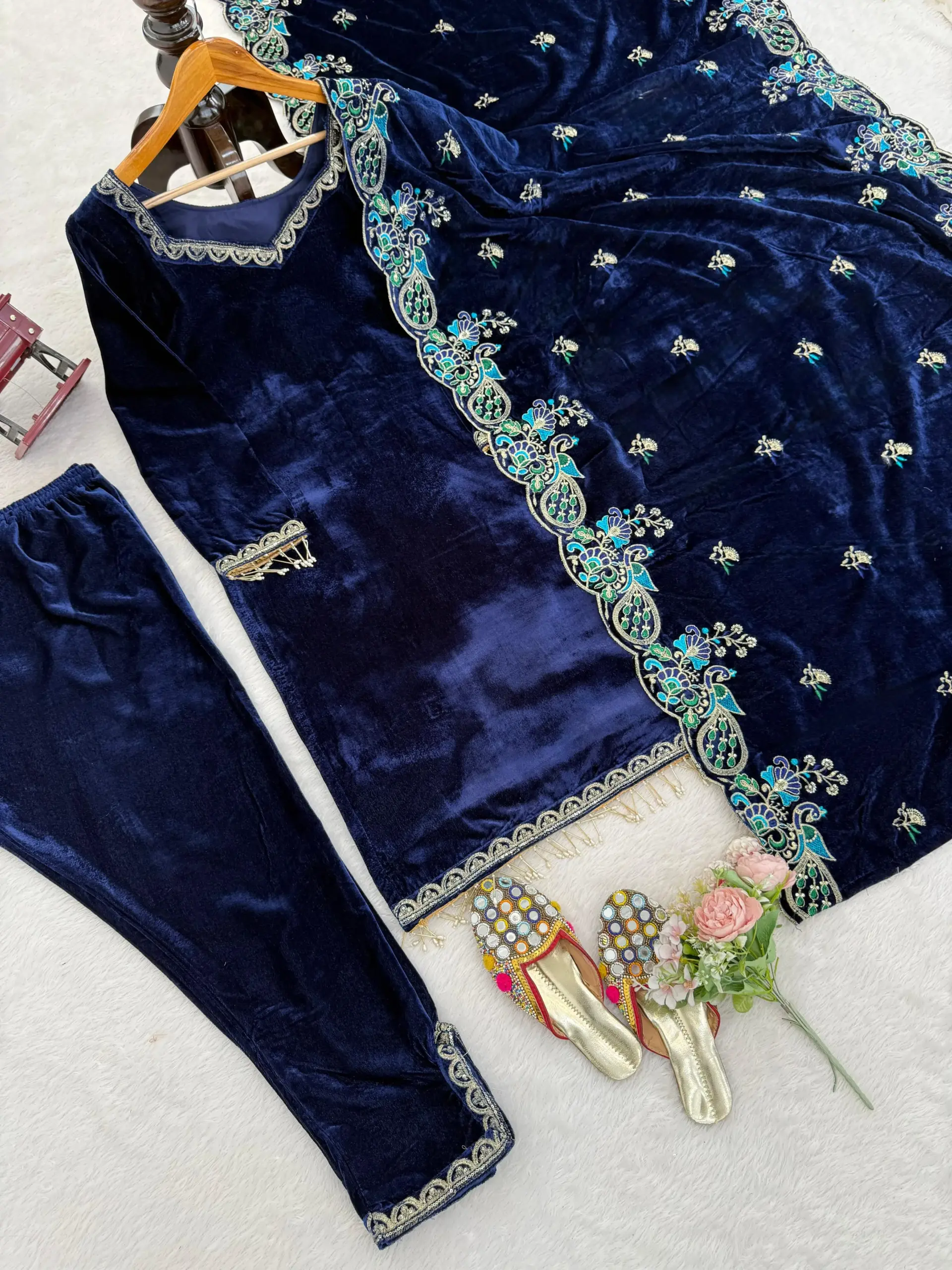 Winter Velvet Suit with Heavy Dupatta