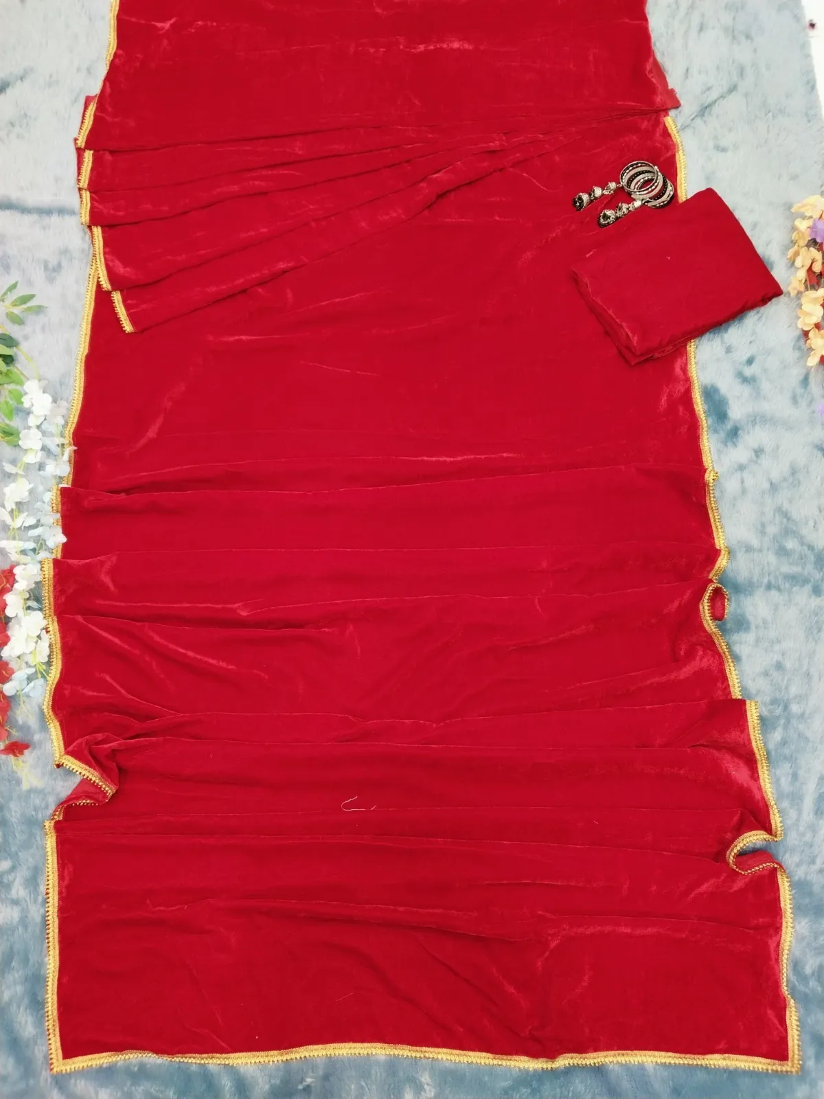 Big Boss Inspired Red Velvet Readymade Saree