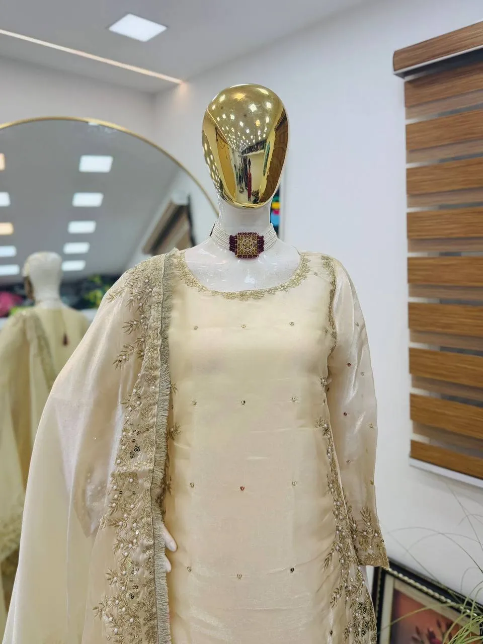 Hania Ameer Inspired White Salwar Suit