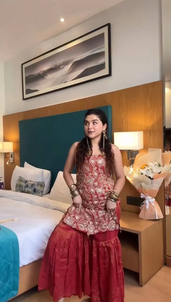 Influencer Style Sleeveless Sharara Suit