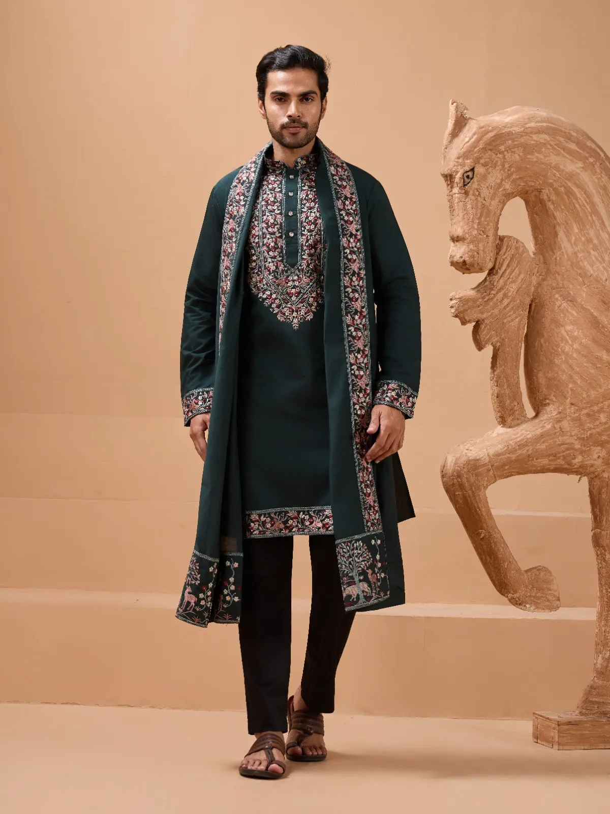 Mens Embroidery Kurta with Shawl Dupatta