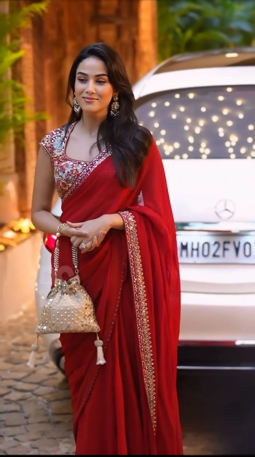 Mira Rajput Inspired Karwa Chauth Saree