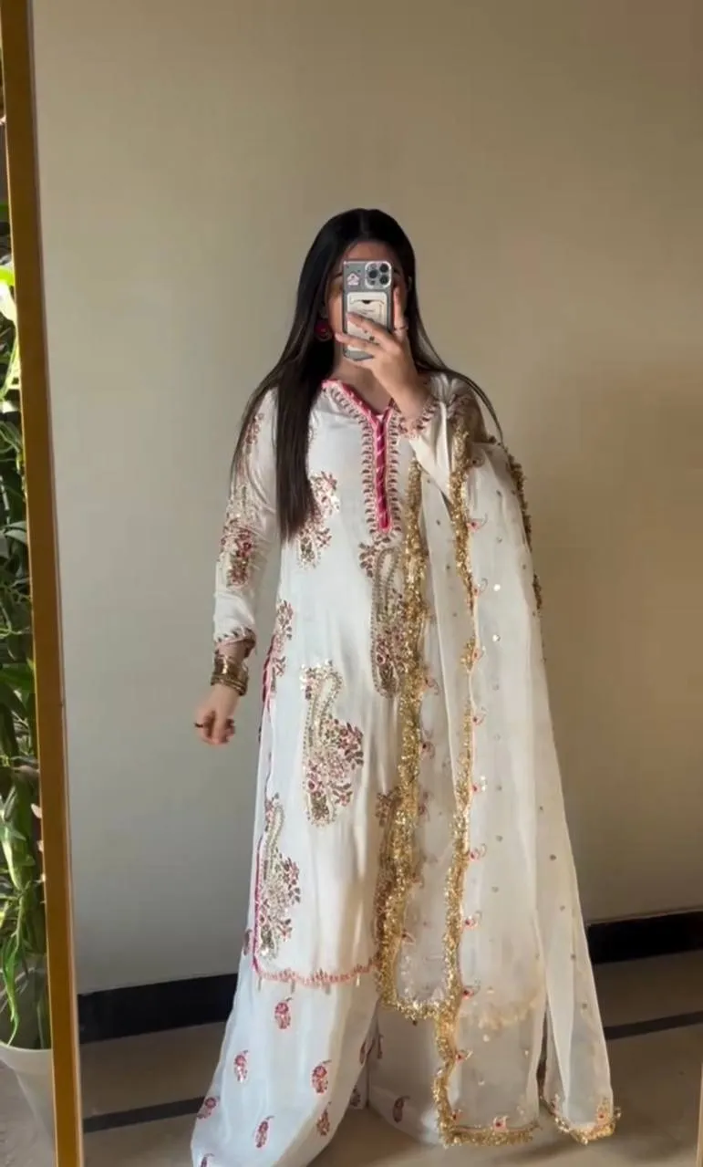 Most Beautiful Readymade Pakistani Suit