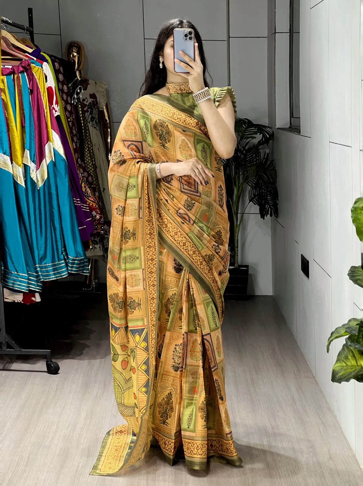 Mustard Printed Saree Under1000 Rs