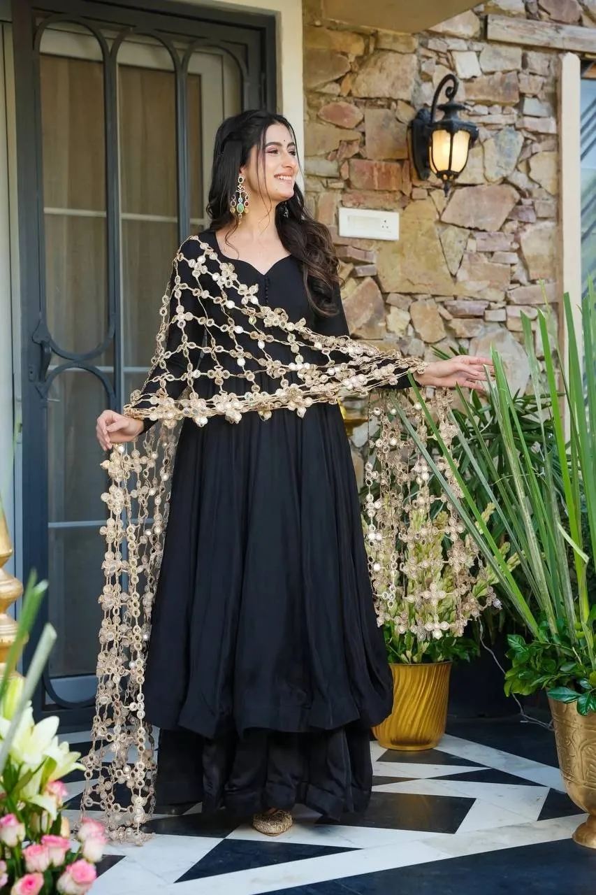 Black Gown with Viral Net Dupatta Heavy