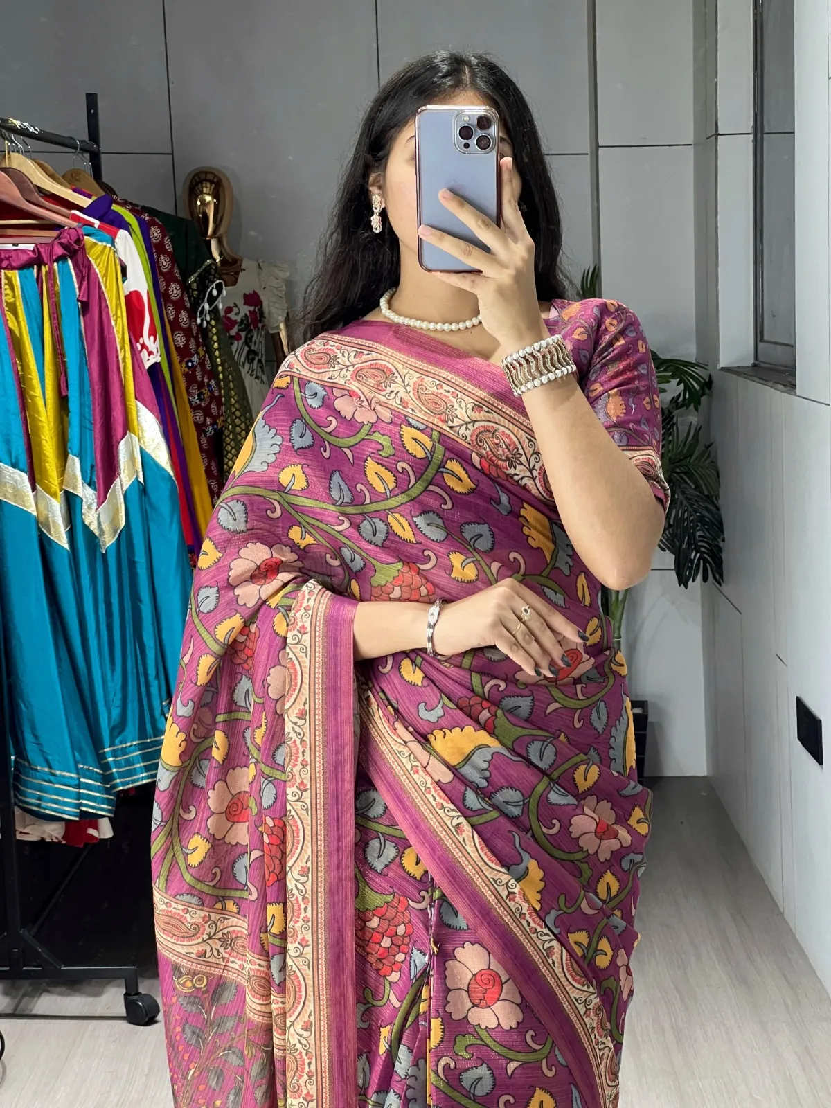 Peacock Printed floral Saree 1000 Rs
