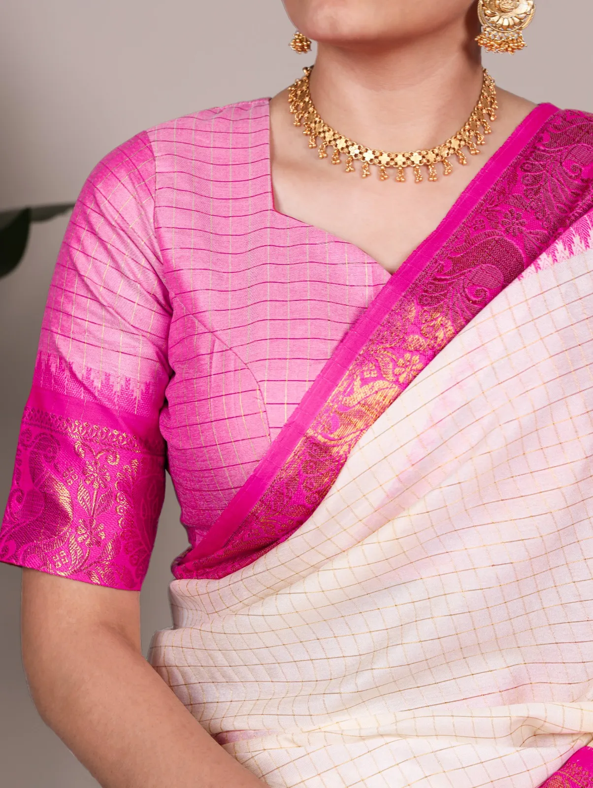 South Special Cotton chex Saree