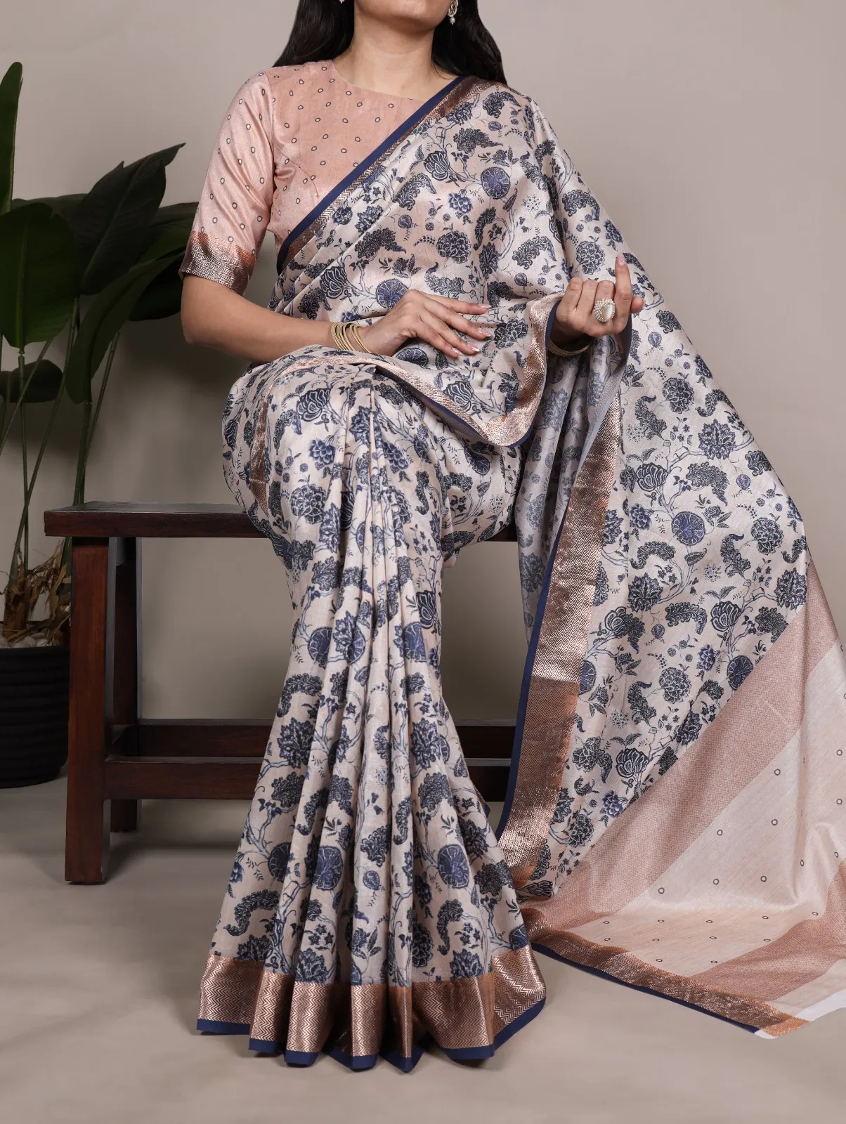 Stylish Cream Office Party Sari