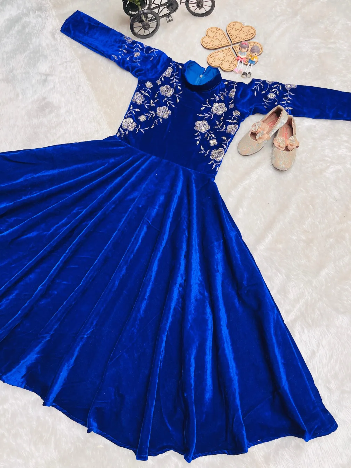 Winter Wedding Wear Velvet Gown for Small Girls