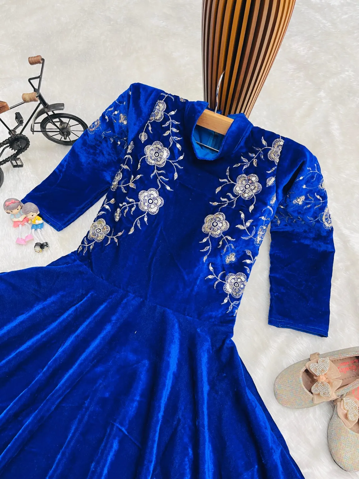 Winter Wedding Wear Velvet Gown for Small Girls