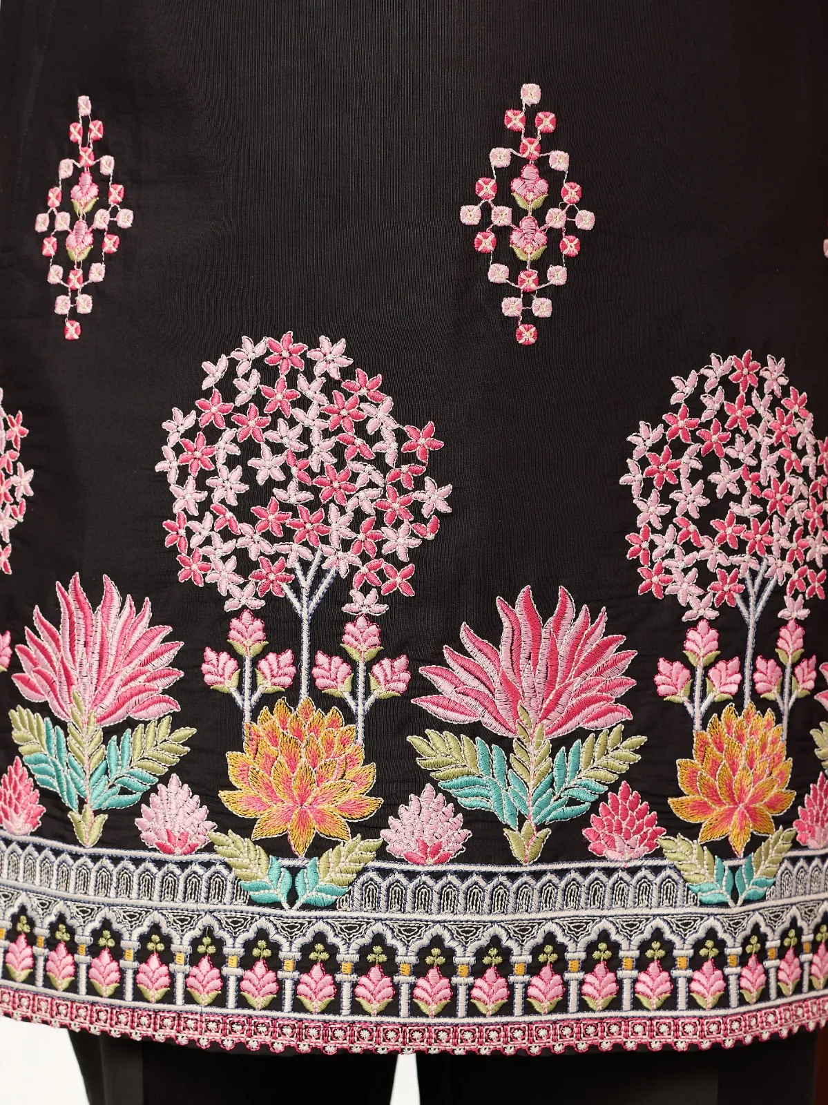 Black Embroidery Men Kurta